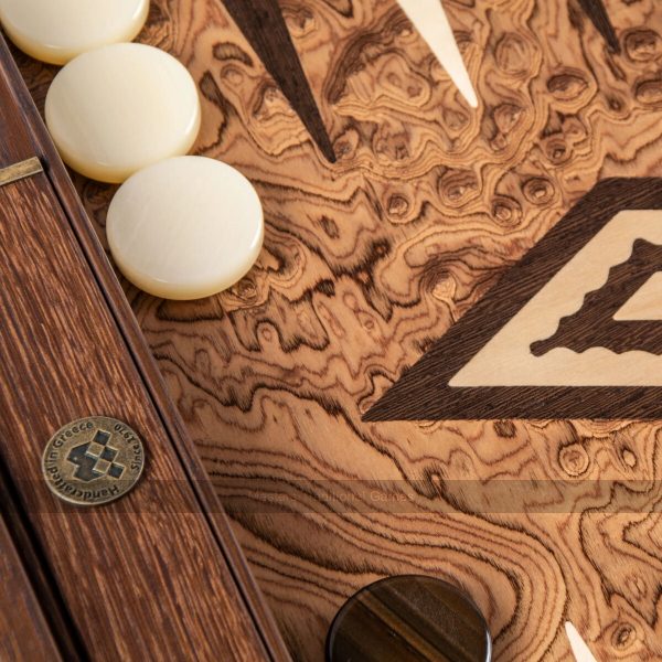 Manopoulos Luxury Walnut Burl 19-inch Backgammon Set