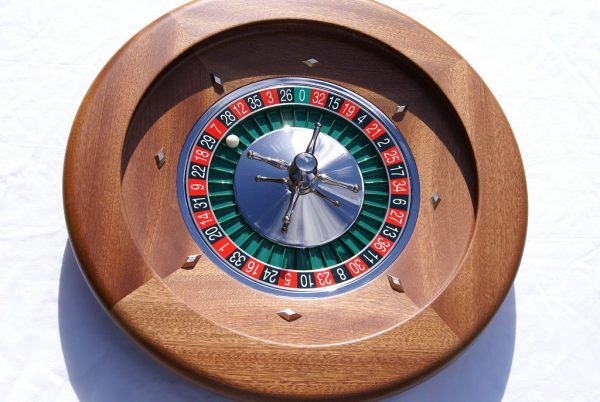 Dal Negro Montecarlo 50cm Mahogany Roulette Wheel