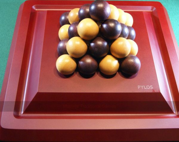 Gigamic Giant Pylos Game - 58cm Wooden Board with Giant Wooden Balls