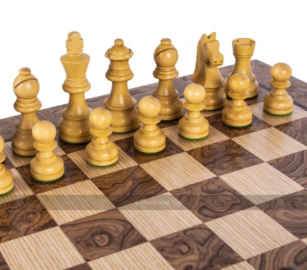 Manopoulos Walnut Burl Chess Set with Staunton Chessmen