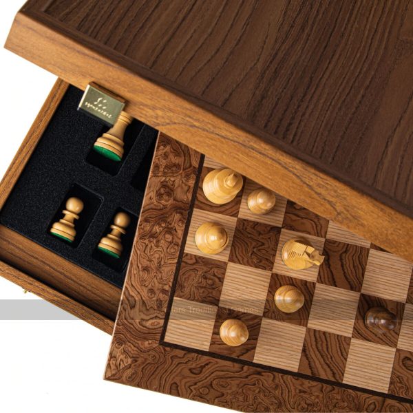 Manopoulos Walnut Burl Chess Set with Staunton Chessmen
