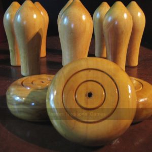 Set of Boxwood skittle Pins & Cheeses - Northamptonshire style