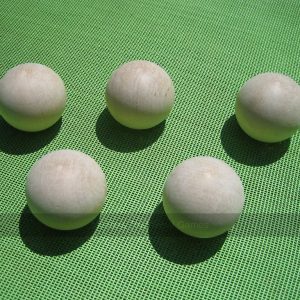 Set of 100 Extra-light Coconut Shy Balls (Birch, 2 inch, 30g)