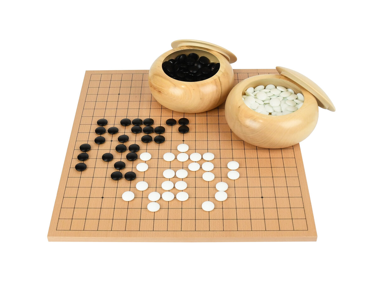 Go Masters Intermediate Go Set - Dual Side Board, Glass Stones & Bowls