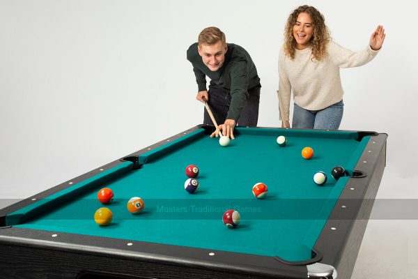 Gamesson Harvard 6ft Pool Table, Accessories Included