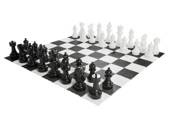 Uber Games Garden Chess Set With Lawn Friendly Chequerboard