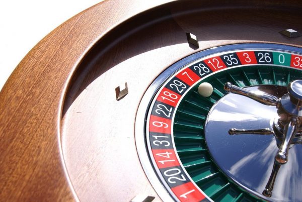 Dal Negro Montecarlo 50cm Mahogany Roulette Wheel