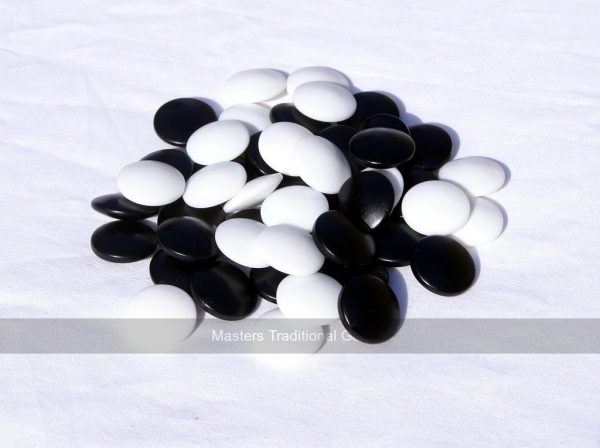 7mm Glass Go Stones in Cardboard Box (20.5 x 7mm) - Bi-Convex