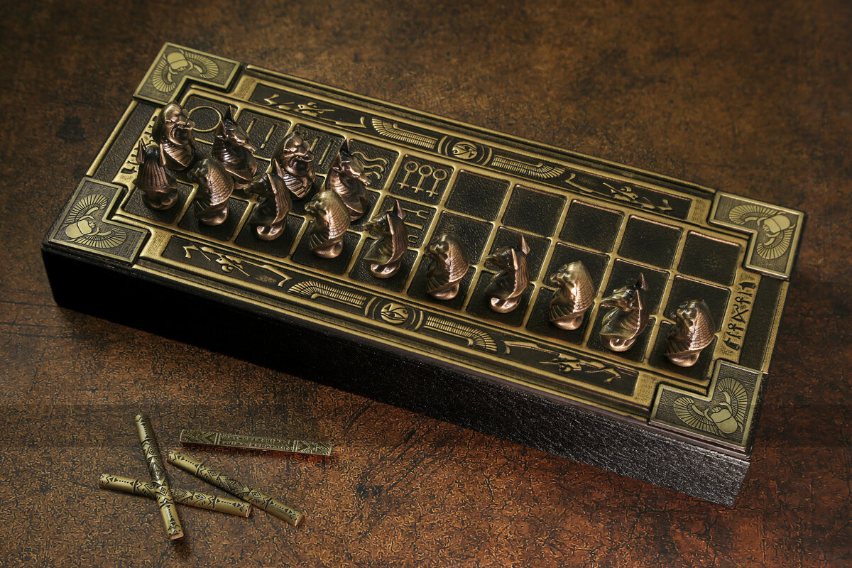 Senet - Ancient Egyptian Board Game - Metal Pieces