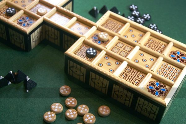 Wooden Royal Game of Ur with Drawer & Pyramid Dice