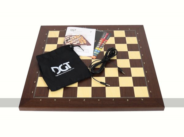 DGT Rosewood USB e-Board with indices - Royal Electronic Chess Pieces