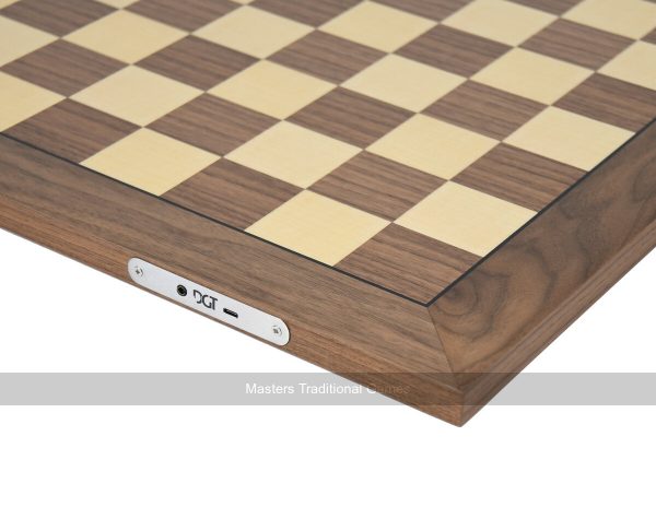 DGT Walnut USB e-Board with Timeless Weighted Electronic Chess Pieces
