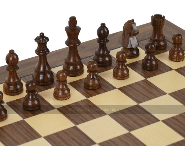 DGT Walnut USB e-Board with Timeless Weighted Electronic Chess Pieces