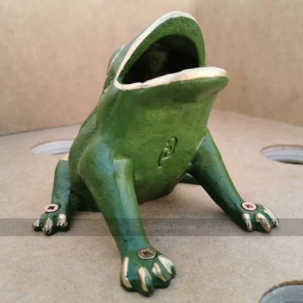 Frog Game - 9 Holes, Cast Iron Frog with Wooden Draw & Legs