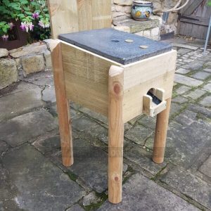 Outdoor Toad in the Hole Table - Waterproof with rustic Look