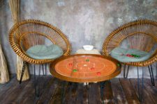 woodestic-crokinole-board-in-play